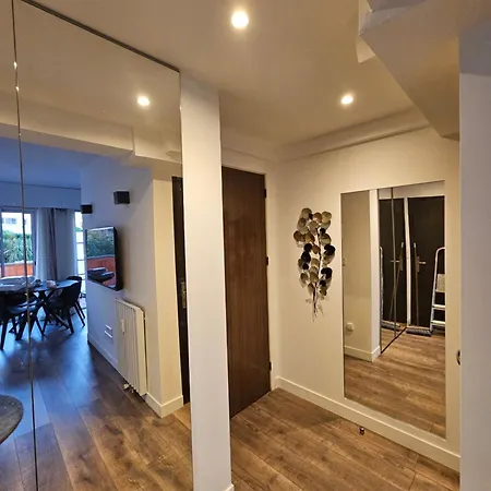 2 Pieces Lumineux, Proche Plage, Parking, Clim, Hippodrome Cagnes-sur-Mer